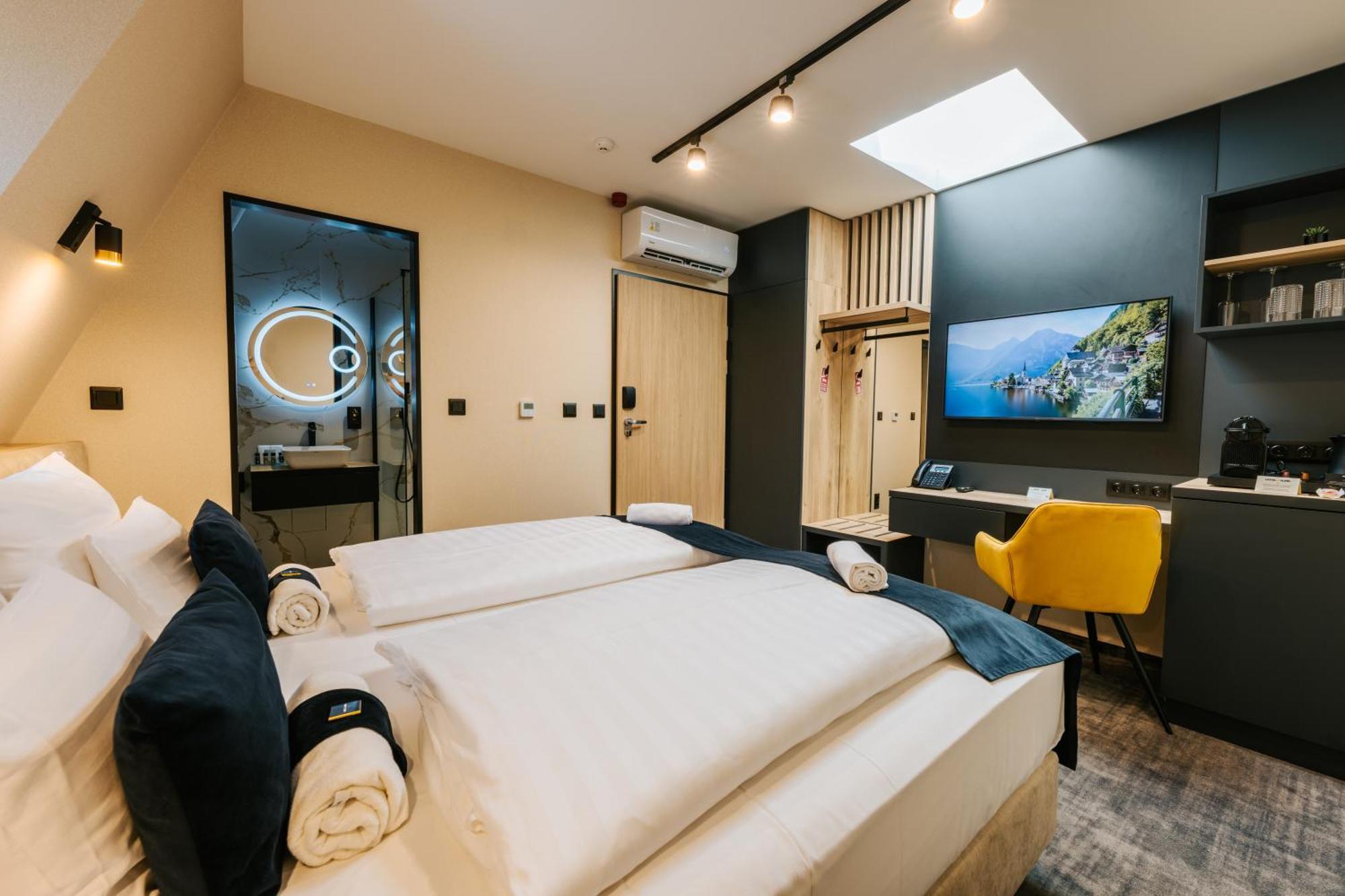 Hotel Auris Szeged Bagian luar foto