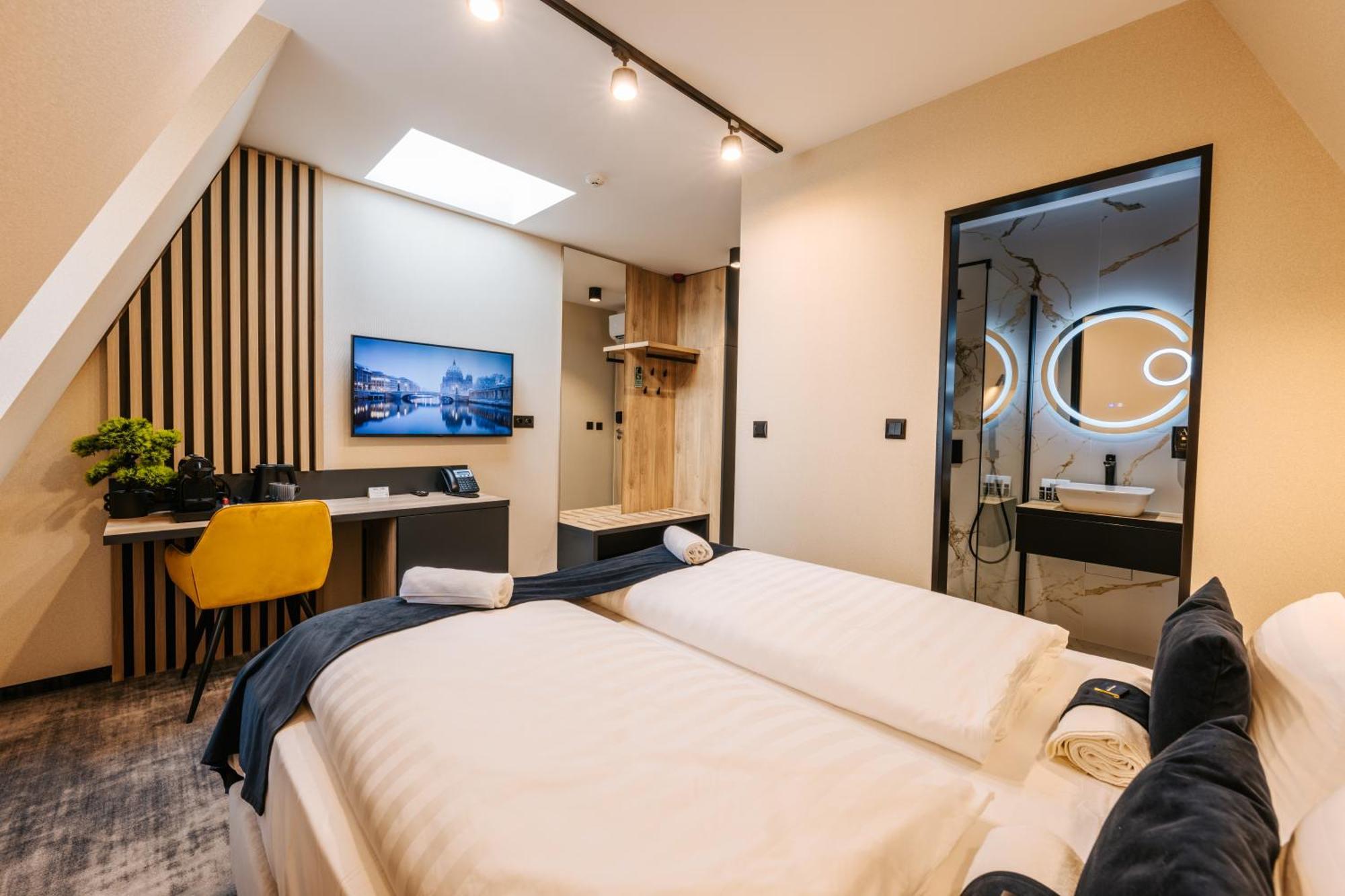 Hotel Auris Szeged Bagian luar foto