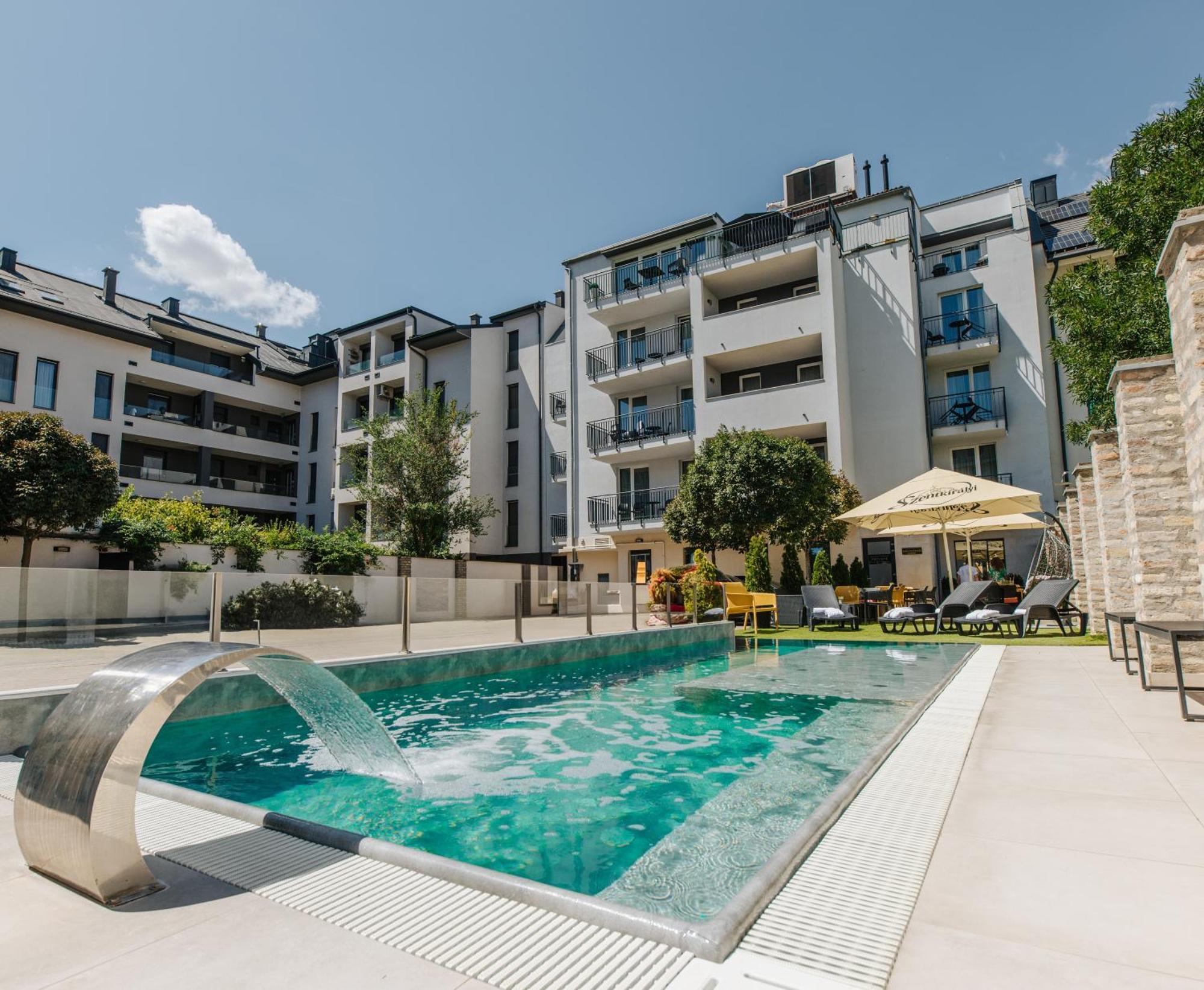 Hotel Auris Szeged Bagian luar foto
