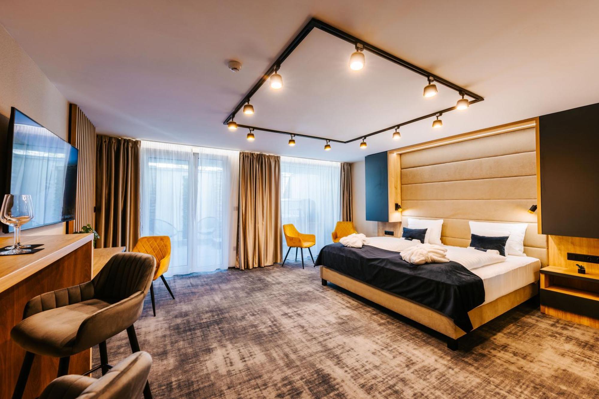 Hotel Auris Szeged Bagian luar foto